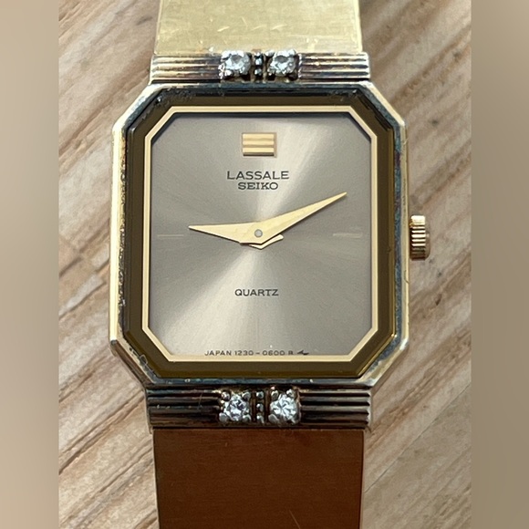 Seiko Lassale Diamond Rare Vintage Ladies Watch Gold Bracelet
